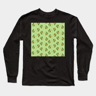 Fruit worker bee Long Sleeve T-Shirt